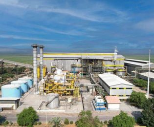 پذیرش دومین شرکت زیرمجموعه توسعه نیشکر در فرابورس ایران/ گام بلند توسعه نیشکر به‌سوی بازار سرمایه