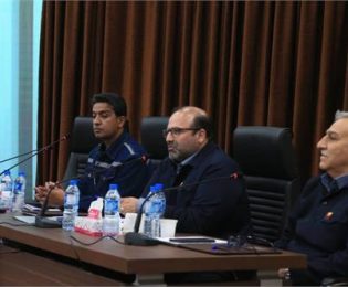 پیگیری پروژه‌های نیروگاهی و تامین برق پایدار