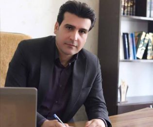 دکتر اسماعیل اسکندری رئیس دانشگاه پیام نور:ضمن گرامیداشت روز پرستار، این روز بزرگ و فراموش‌نشدنی را به تمامی پرستاران عزیز، تلاشگران و دلسوزان عرصه سلامت تبریک و تهنیت عرض می‌نمایم. نقش حیاتی پرستاران در حفظ سلامت جامعه، به ویژه در شرایط بحرانی و در مواجهه با بیماری‌ها، همیشه ستودنی بوده است