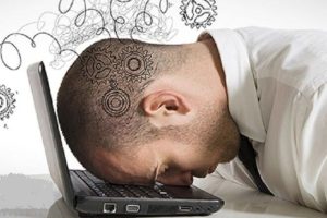 تأثیرات رسانه‌ها و شبکه‌های اجتماعی بر نوجوانان