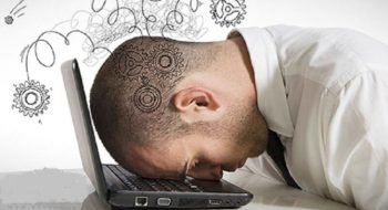 تأثیرات رسانه‌ها و شبکه‌های اجتماعی بر نوجوانان