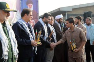 فرمانده سپاه حضرت ولی عصر (عج) استان خوزستان در صبحگاه مشترک مدافعان تولید و امنیت گروه فولاد خوزستان:باید امروز با چشمان بیدار، اقدامات دشمن را رصد کنیم