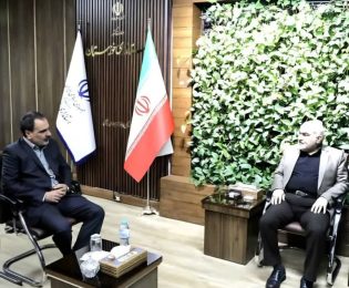 تقویت همكاری‌های استان و صنعت نفت؛ محور دیدار استاندار خوزستان و مدیرعامل مناطق نفت‌خیز جنوب