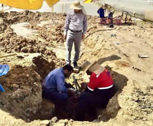 اقدام سریع تیم فناوری اطلاعات و ارتباطات کارون در رفع قطعی خطوط تلفنی;