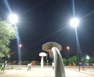 ساماندهی روشنایی زمین بسکتبال پارک شهید سبحانی اهواز