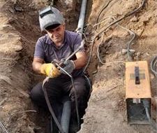 تعویض لوله‌های فرسوده و تقویت شبکه آبرسانی روستای بتوند مسجدسلیمان